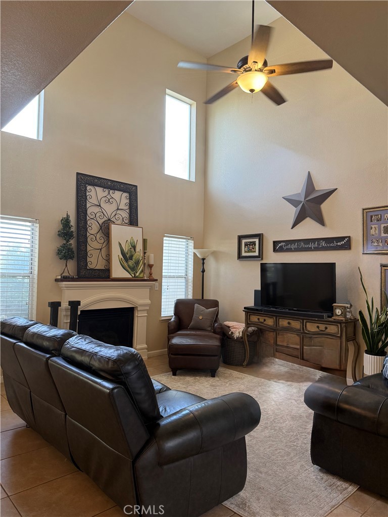 5170 Coronado St, Chowchilla, CA 93610