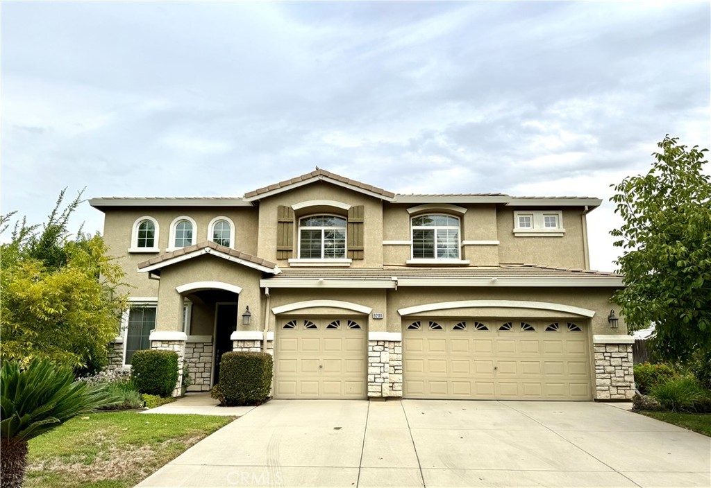 9200 Hunters creek Way, Chowchilla, CA 93610