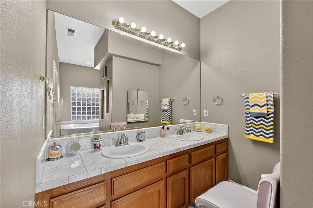 4500 Biltmore, Chowchilla, CA 93610