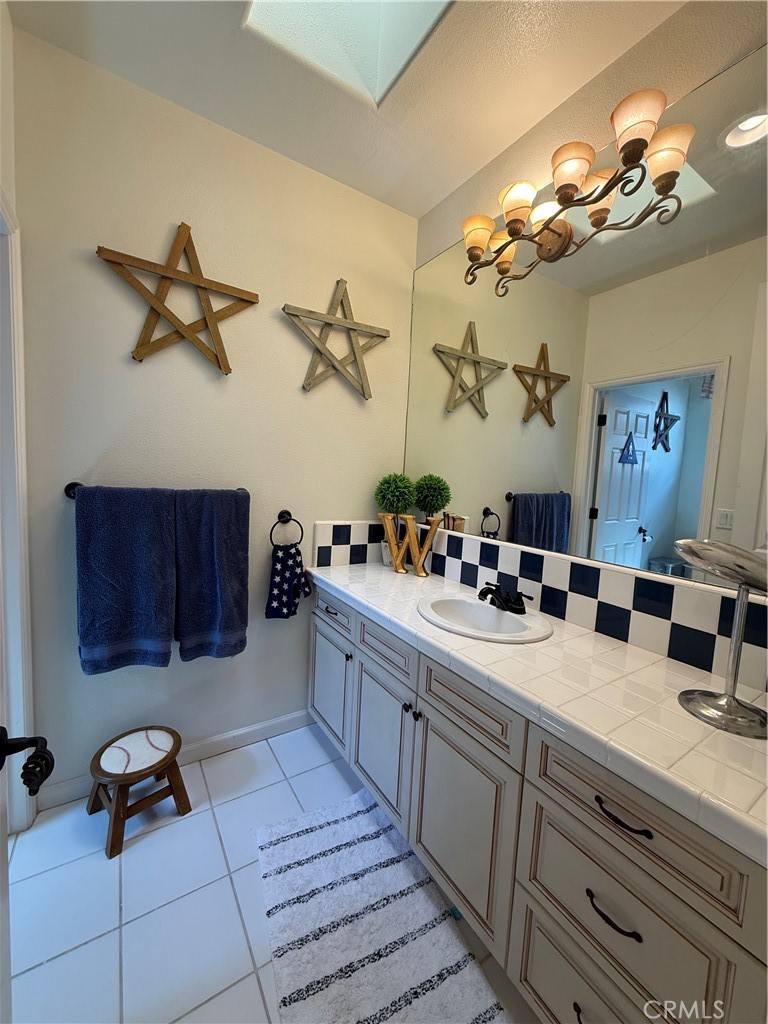 8730 Laguna St, Chowchilla, CA 93610