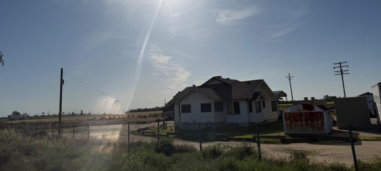 23172 Robertson Blvd, Chowchilla, CA 93610