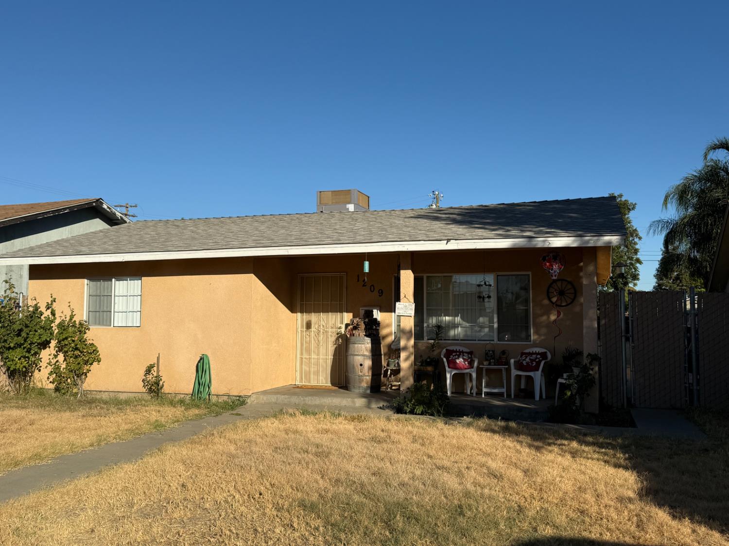 1209 Alameda Ave, Chowchilla, CA 93610