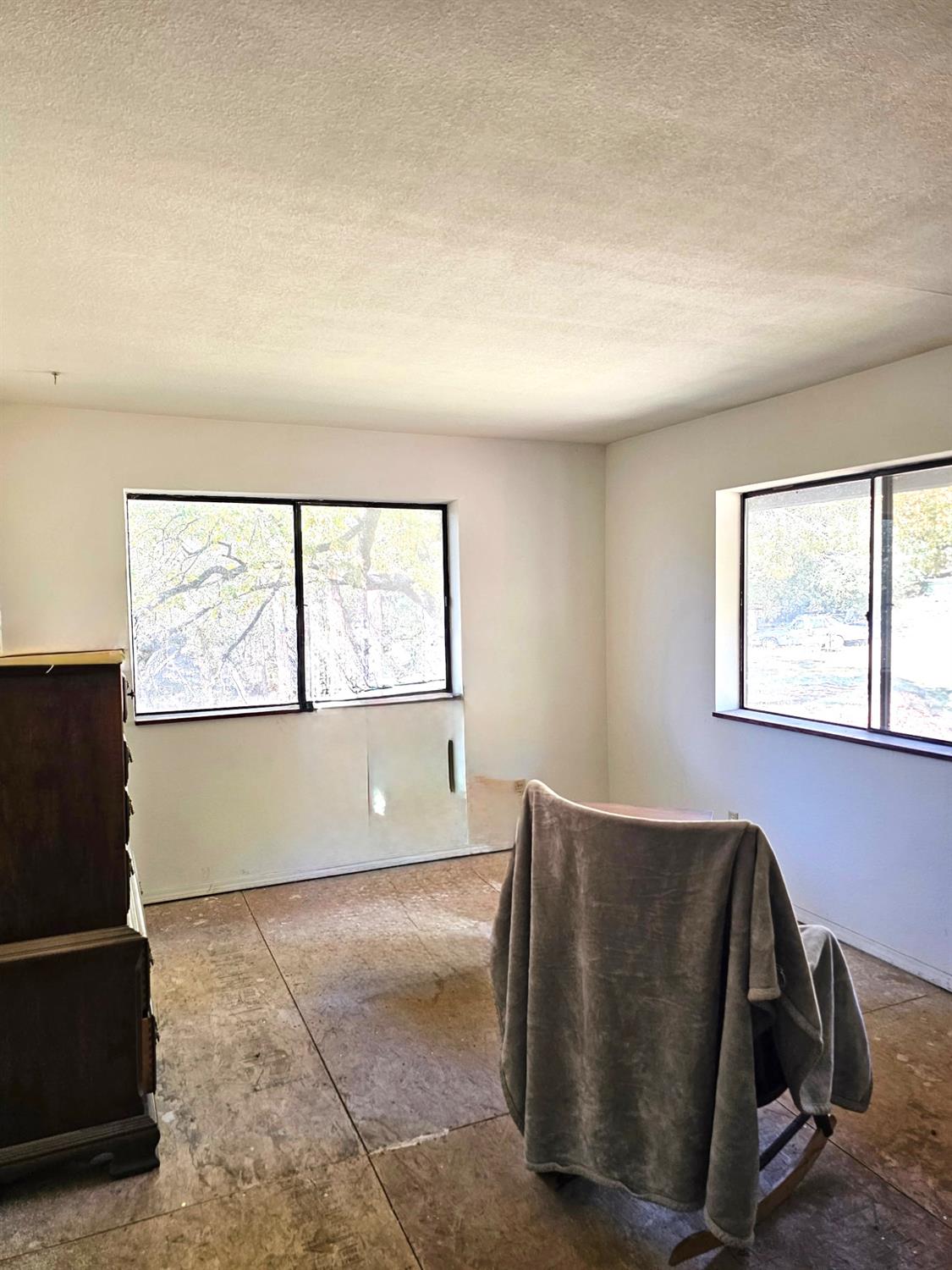 38088 Serpa Canyon Rd, Coarsegold, CA 93614