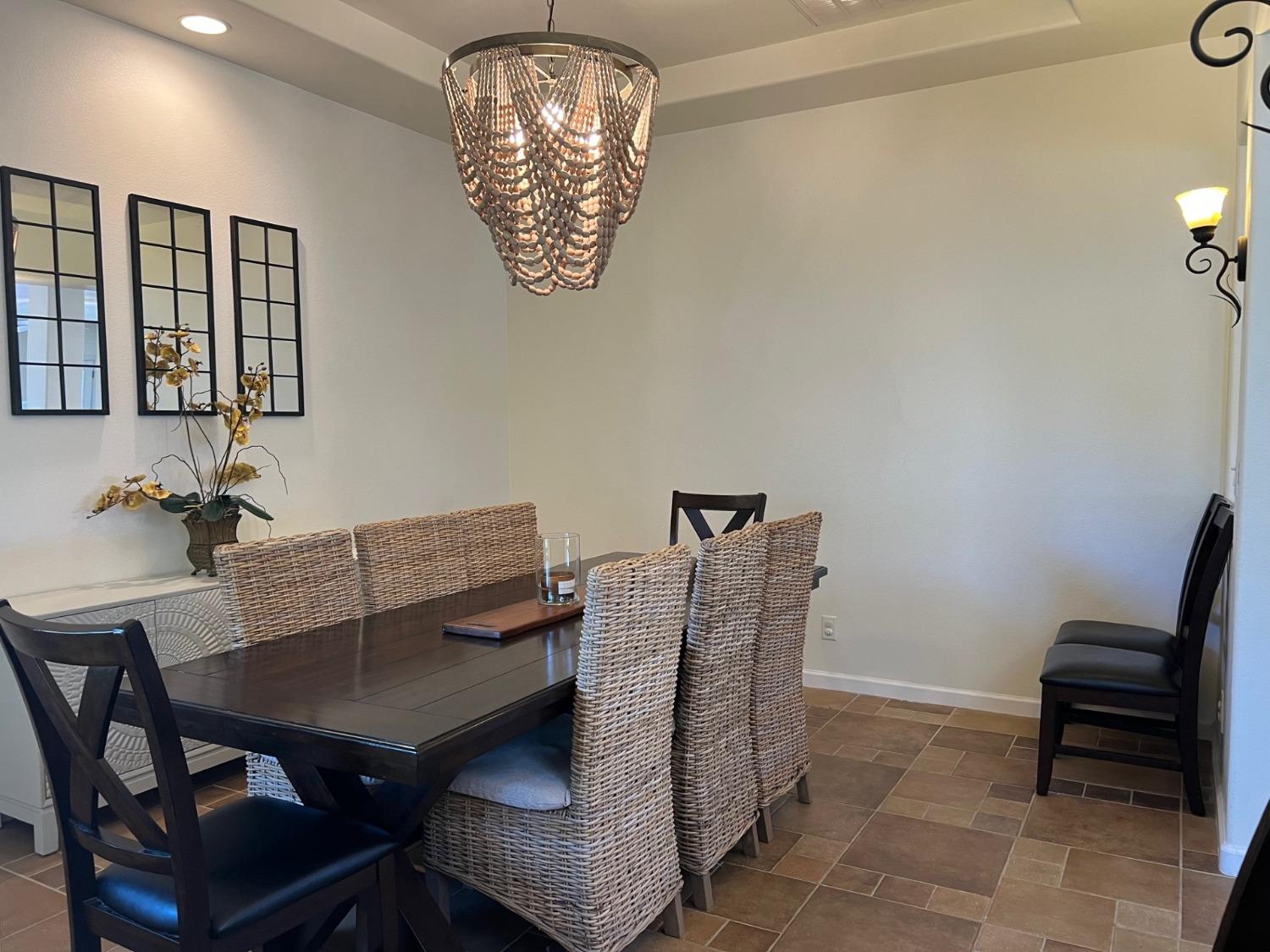 8730 Laguna St, Chowchilla, CA 93610