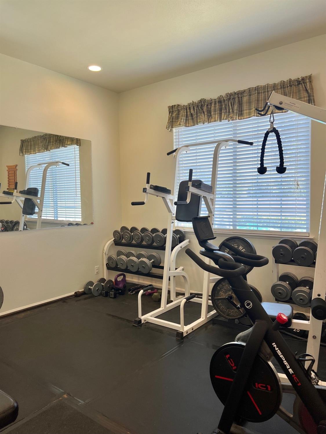 8730 Laguna St, Chowchilla, CA 93610